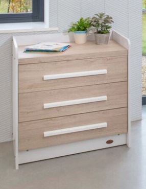 Cómoda Natty Mon Caramel de MDF y chapa
