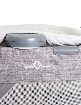 Cuna de viaje Joie Commuter™ change & Snooze