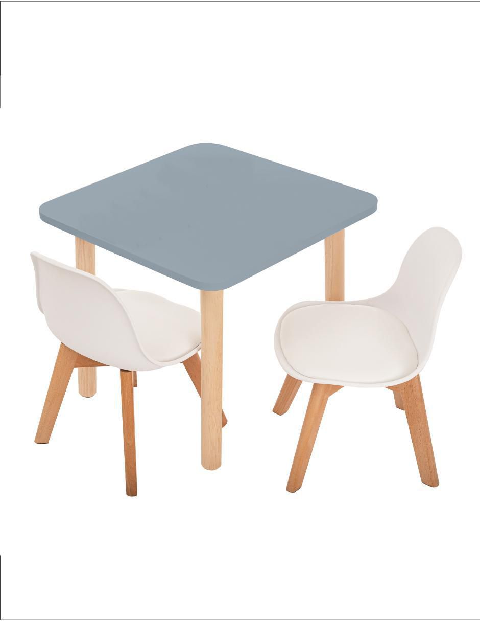 Mesa con silla