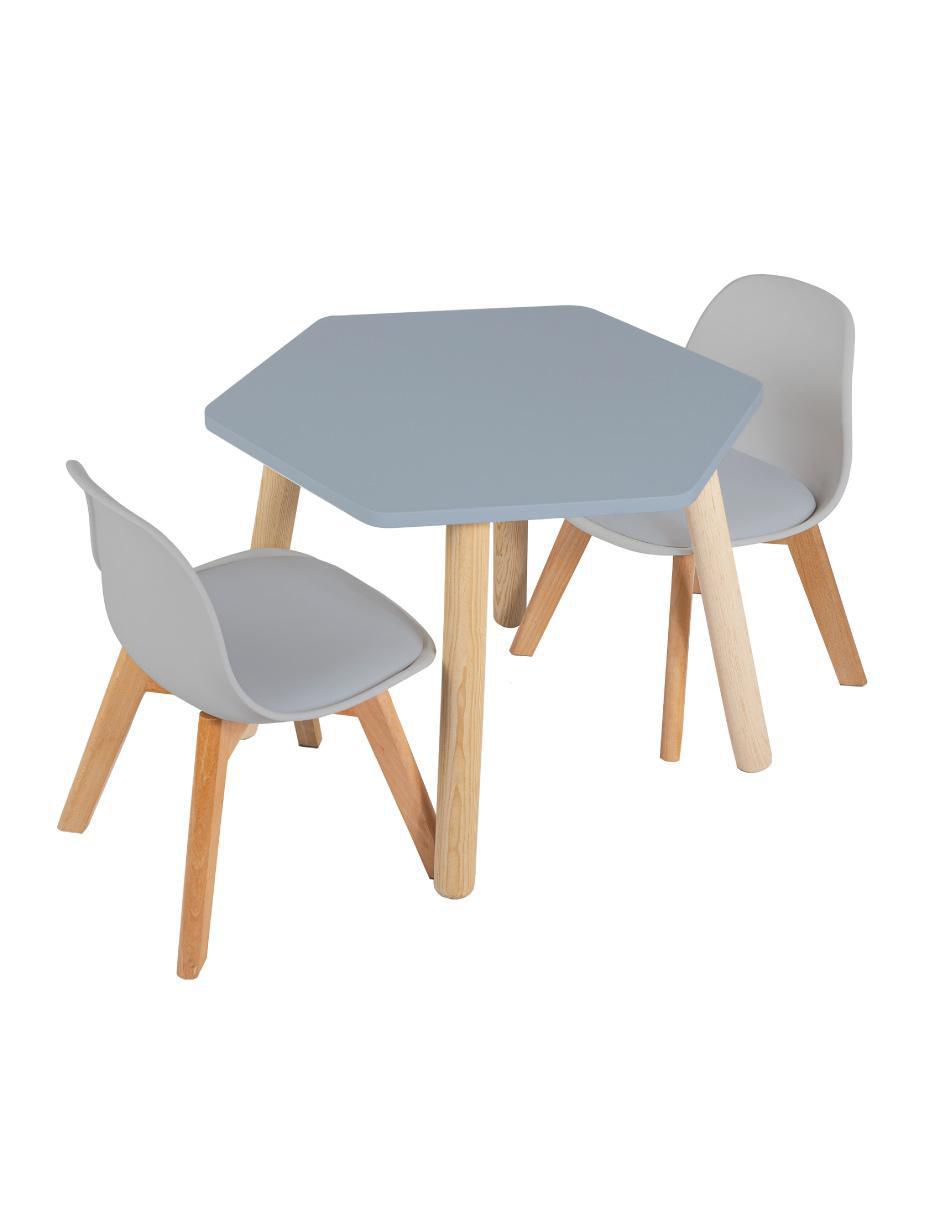 Mesa con silla