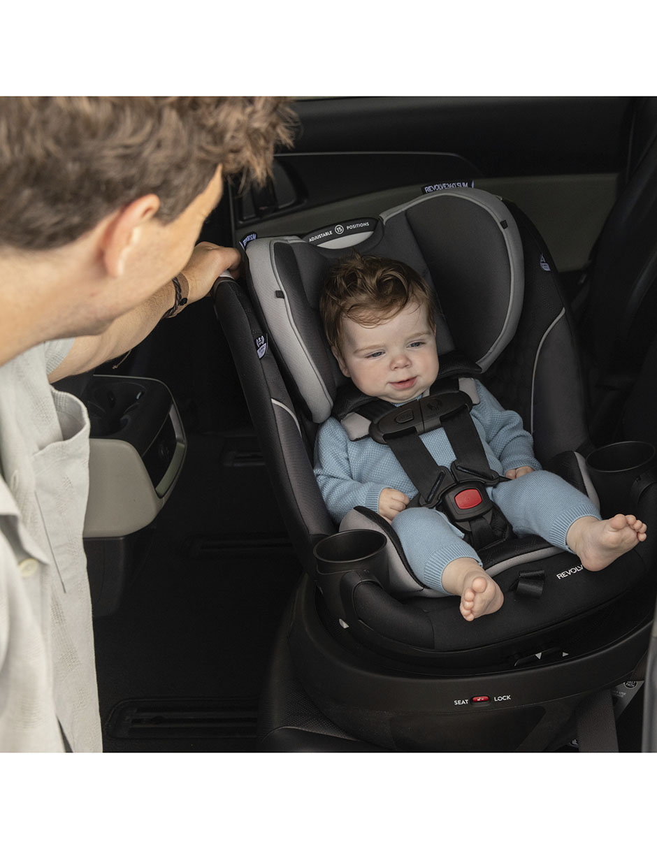 Autoasiento convertible Revolve360 6