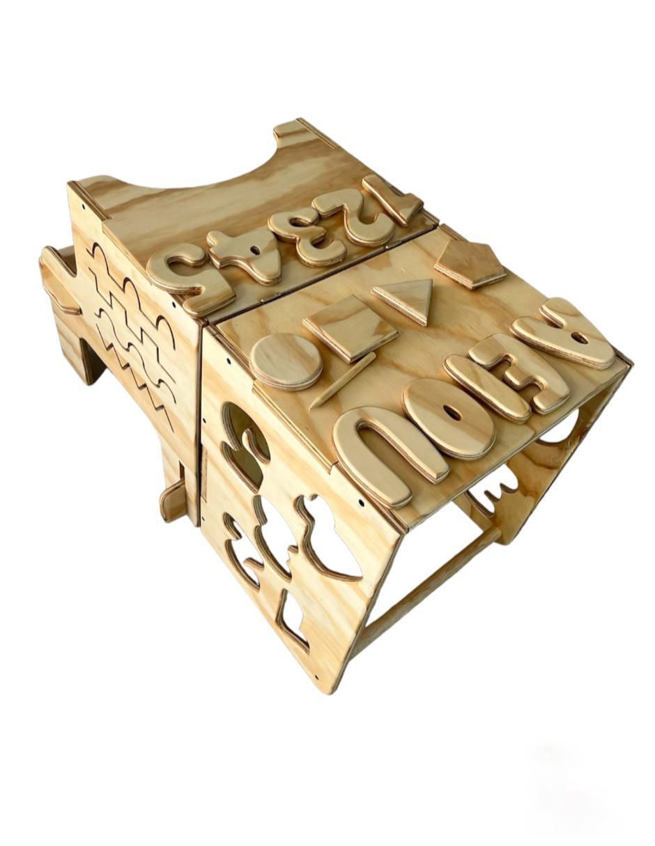 Torre de aprendizaje montessori de madera 7