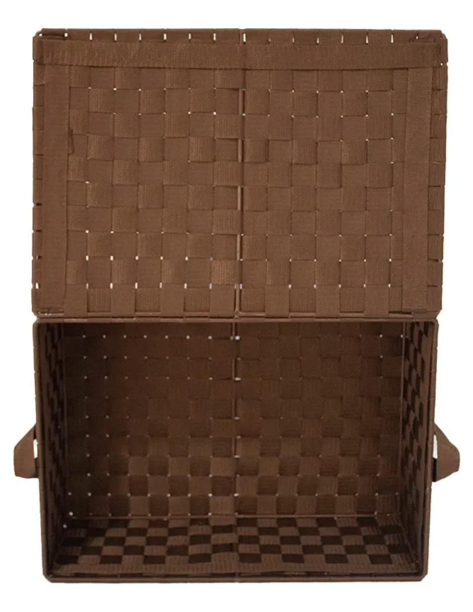 Canasta con forma rectangular de plástico 3